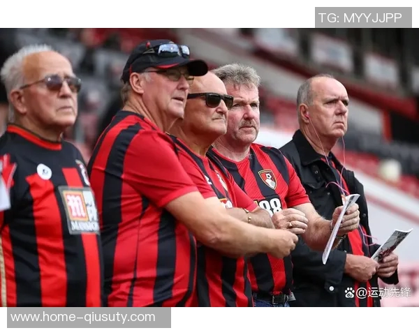 奥斯梅恩拒绝降薪加盟曼联决心重返土超阿莫林面临中锋选择困境